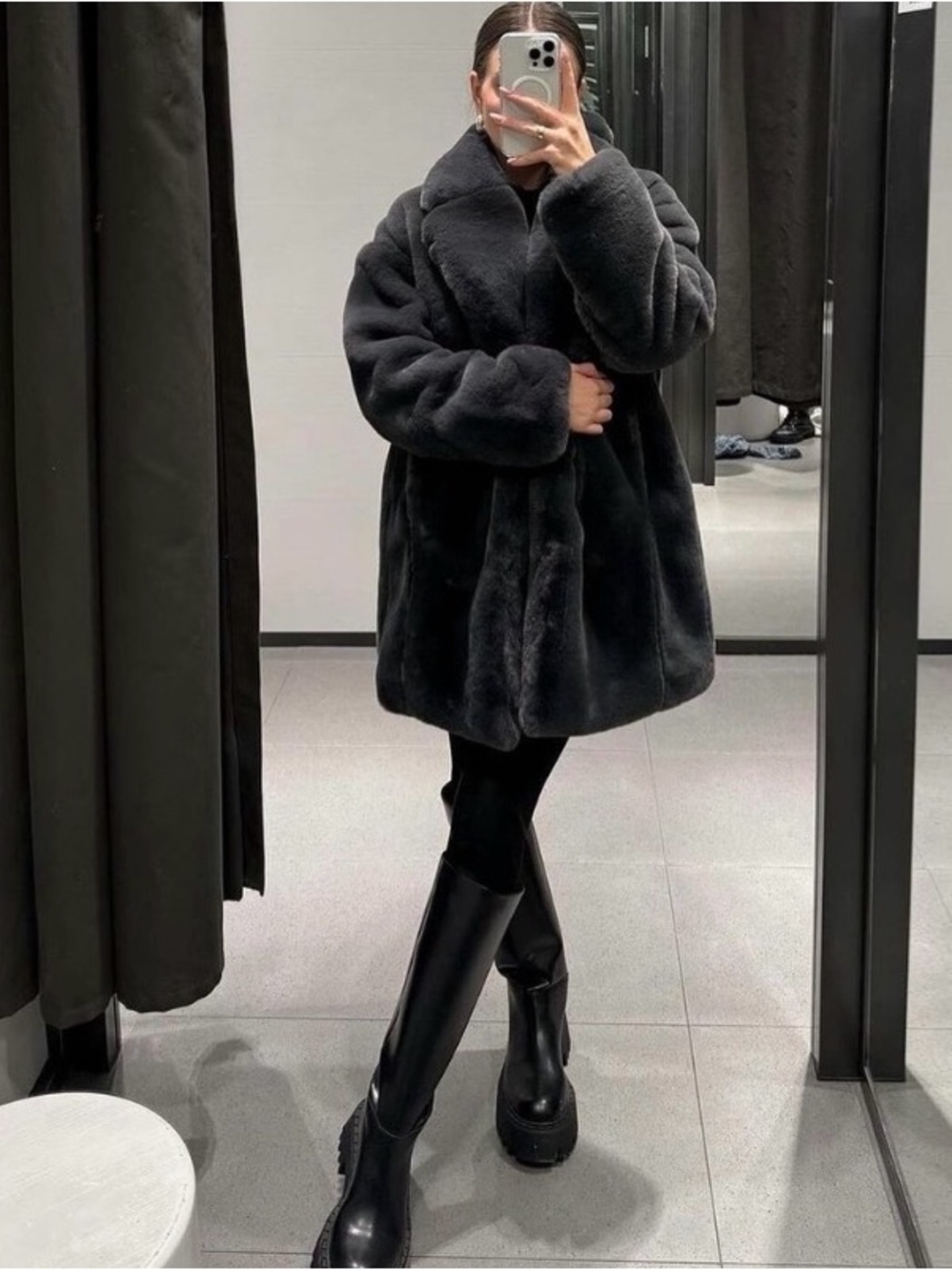 ZARA Faux Fur Coat Women’s Small Gray Oversized Fit